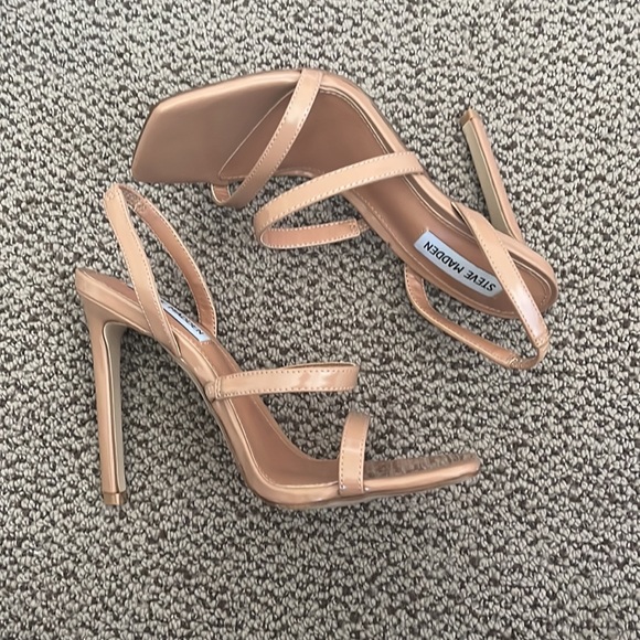 Steve Madden square toe heels - Picture 2 of 8